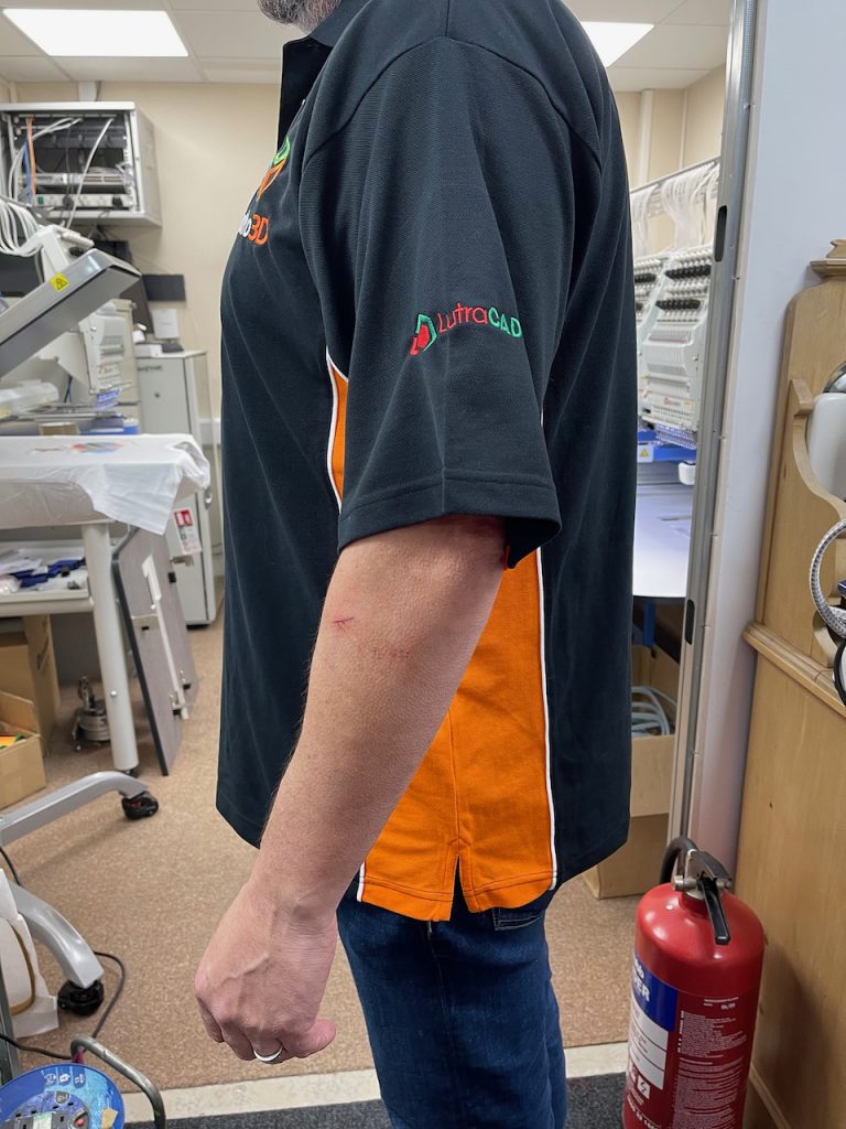 signature branding signatures brand signature brands cmyk format signwriters Sheffield Sheffield Sheffield sign company Sheffield fitism 70 eps logo format signature marketing definition